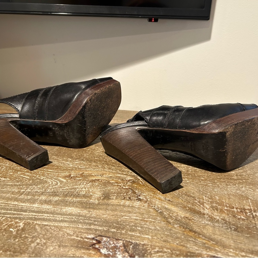 Yves Saint Laurent Black Strappy Heels - Picture 5 of 5